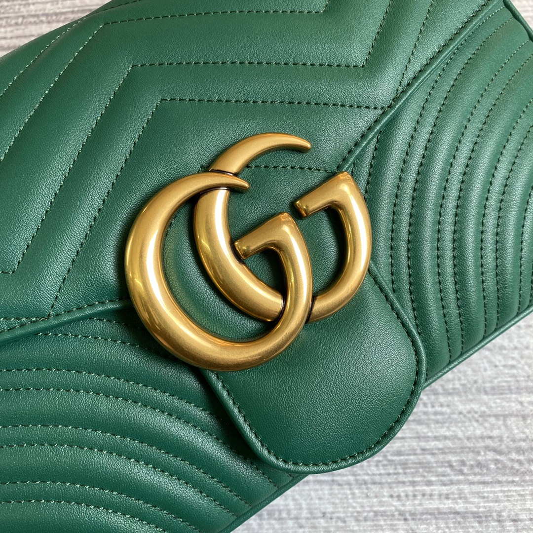 Gucci GG Marmont Medium Matelasse  Shoulder Bag 443496 Green